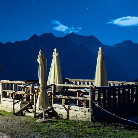 Farm stay Nestalp Malga Campo *
